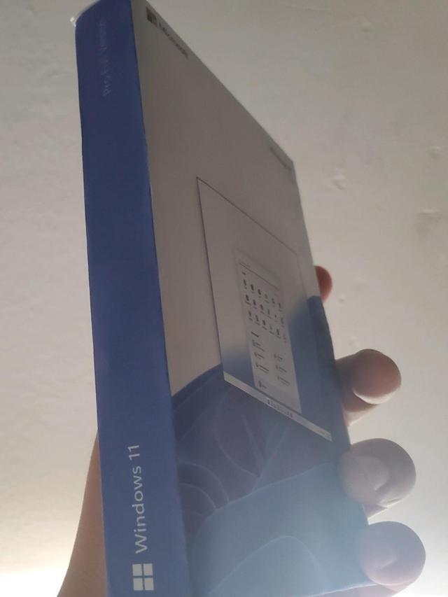 Win11系统实体版彩盒包泄露