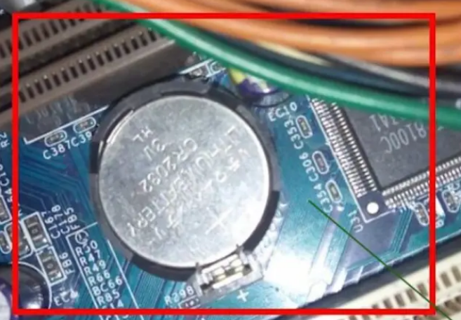 电脑黑屏却开着机怎么恢复?