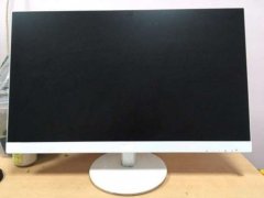 电脑开机主机风扇在转，显示器却显示无信号是怎么回事？